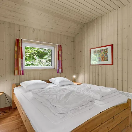 4 Bedroom Beautiful In