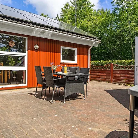 4 Bedroom Beautiful In Holiday home Oksbol (Syddanmark)